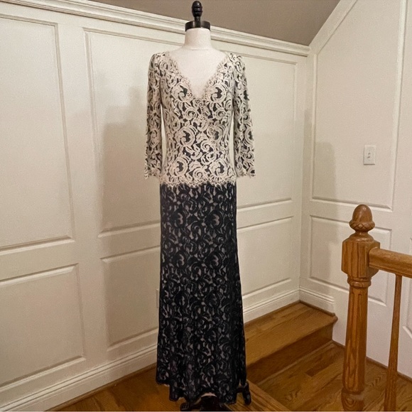 Tadashi Shoji Dark Navy & Ivory Lace 3/4 Sleeve Gown - Picture 4 of 16